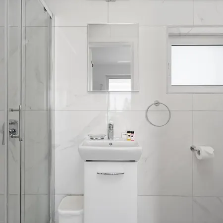 Levanda Hills Escape In Protaras 파라림니